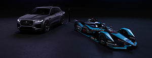 Jaguar TCS Racing Team steigert die Effizienz der Jaguar Hybrid-Modelle im realen Fahrbetrieb