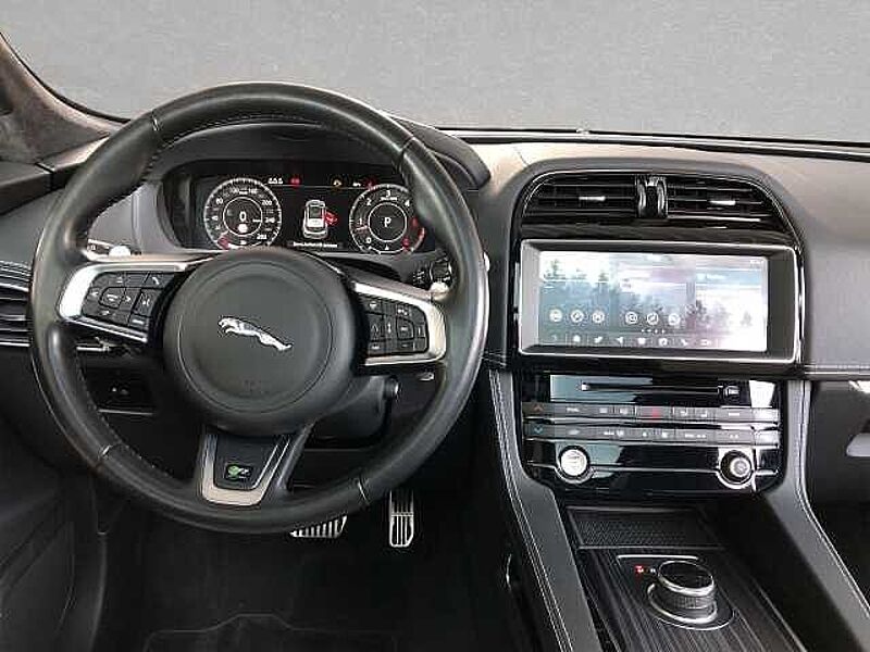 Jaguar F-Pace 30d AWD R-Sport Pano Winterpaket LED-Licht Memory