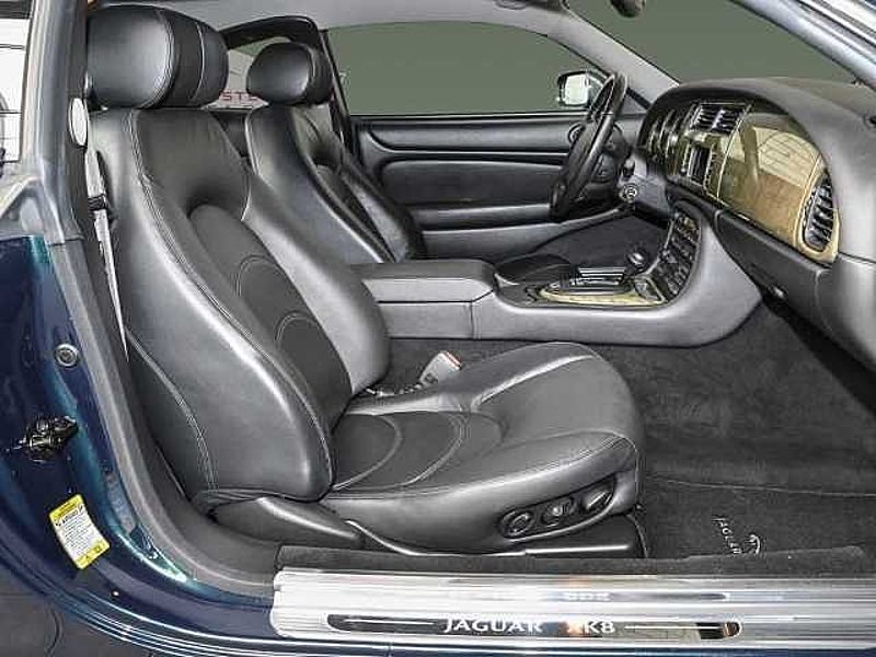 Jaguar XK8 4.0l V8 Coupe Memory SHZ beheizte WSS